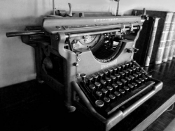 Máquina de escribir 2